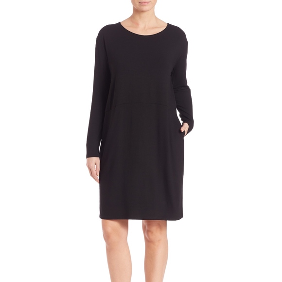 black long sleeve dress with pockets